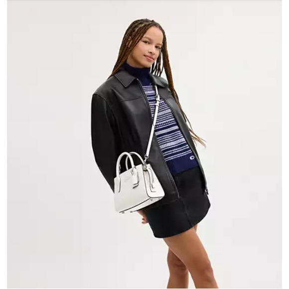 COACH Andrea Carryall Bag Crossbody In Leather/Silver/Chalk CP081 NWT - Picture 6 of 11